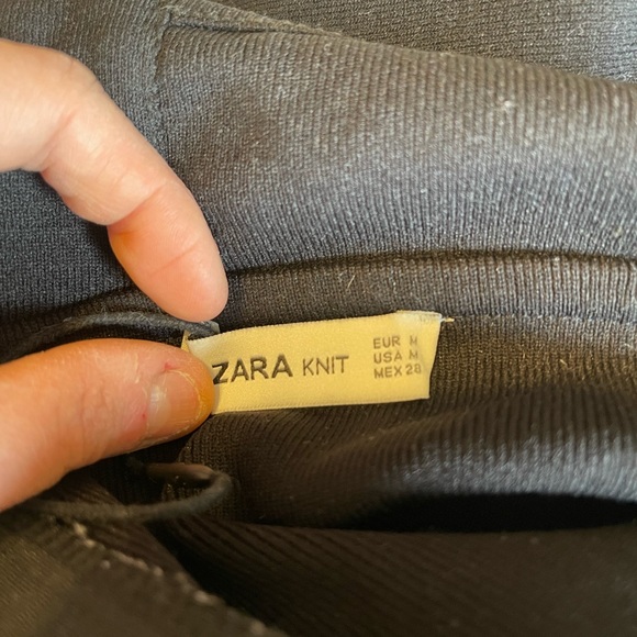 Zara crop top
Black
Brand new
Medium - Picture 6 of 6